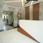 Hotel Sunshine Residency